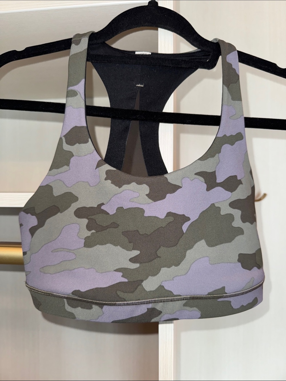 Lululemon sports bra camo size 8